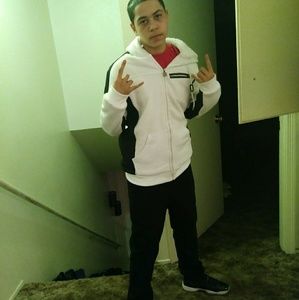 Meet your Posher, Jayden